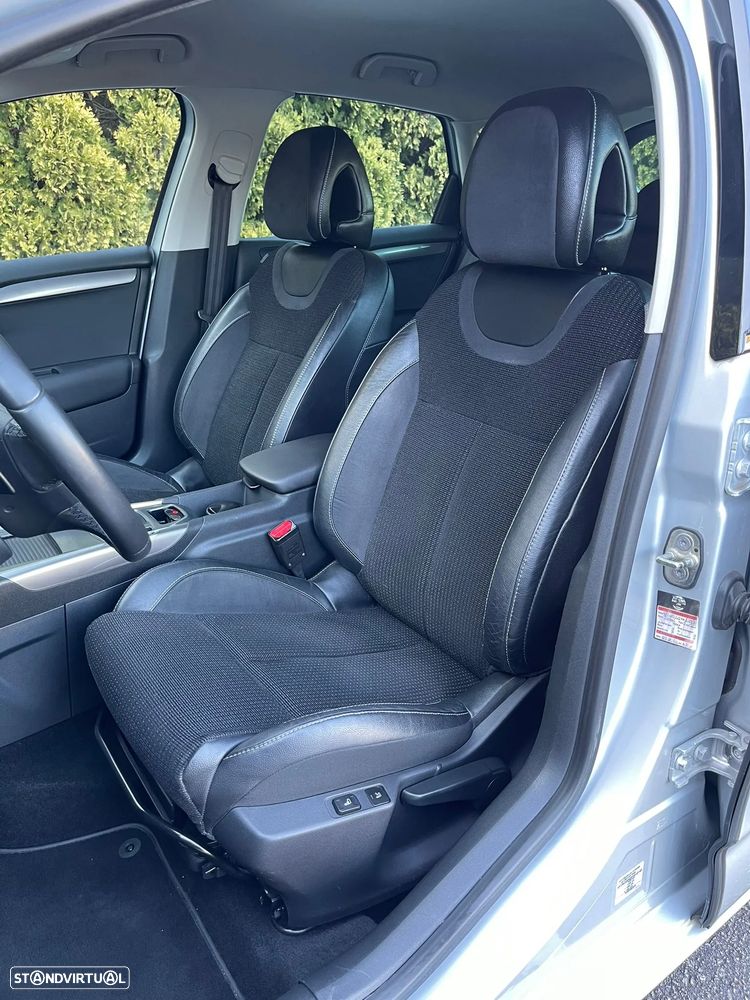 Citroën C4 1.6 e-HDi Exclusive CMP6 - 5