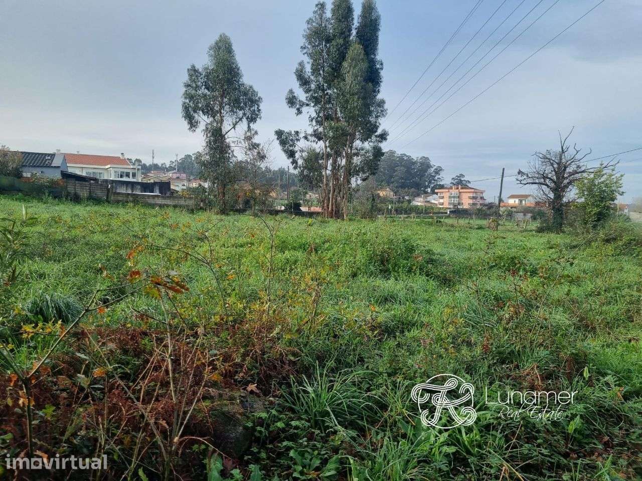 Terreno em S. Pedro de Fins, Maia - Grande imagem: 2/12