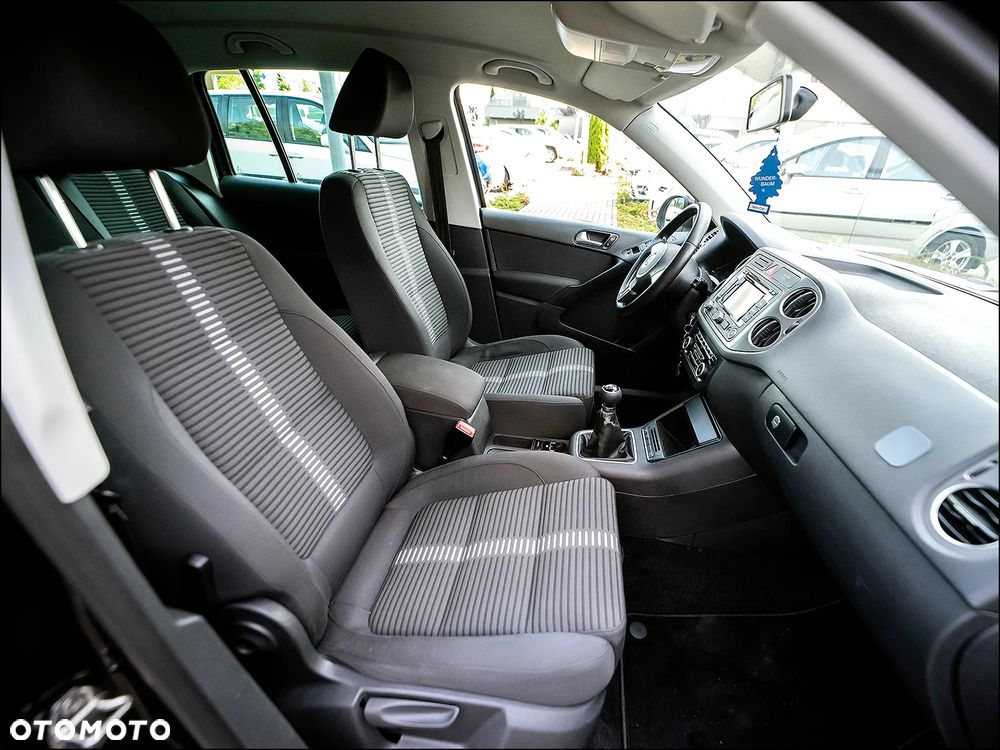 Volkswagen Tiguan - 37