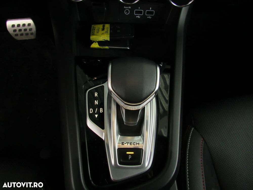 Renault Arkana E-TECH 145 R.S.LINE - 17