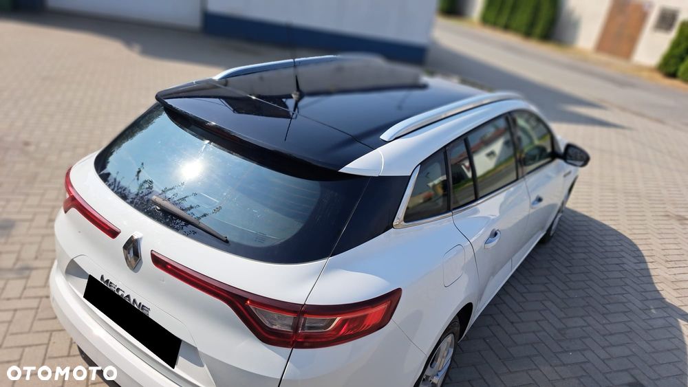 Renault Megane 1.5 Blue dCi Intens - 8