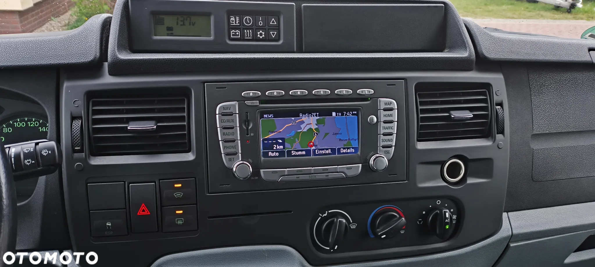 Ford Transit Nugget - 22