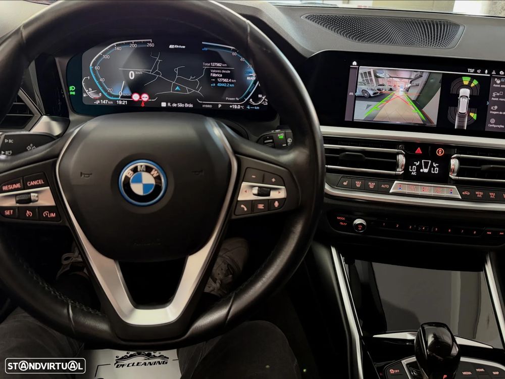 BMW 320 e Aut. M Sport - 6