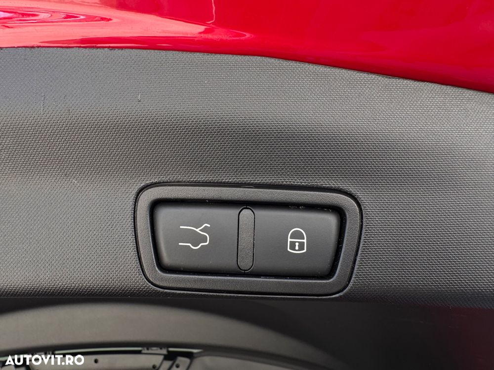 Alfa Romeo Stelvio 2.0 Turbo AWD AT8 Estrema - 23