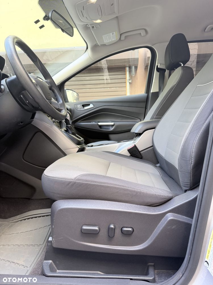 Ford Escape - 16