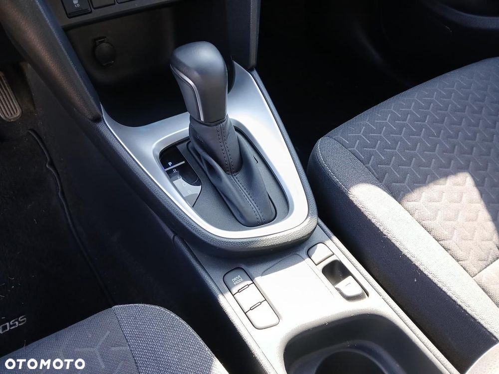 Toyota Yaris Cross Hybrid 1.5 Comfort - 29