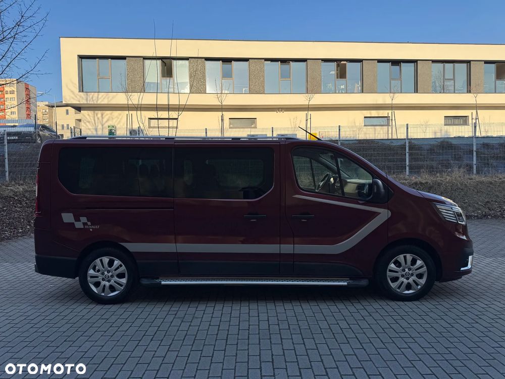 Renault Trafic 2.0 dCi - 31