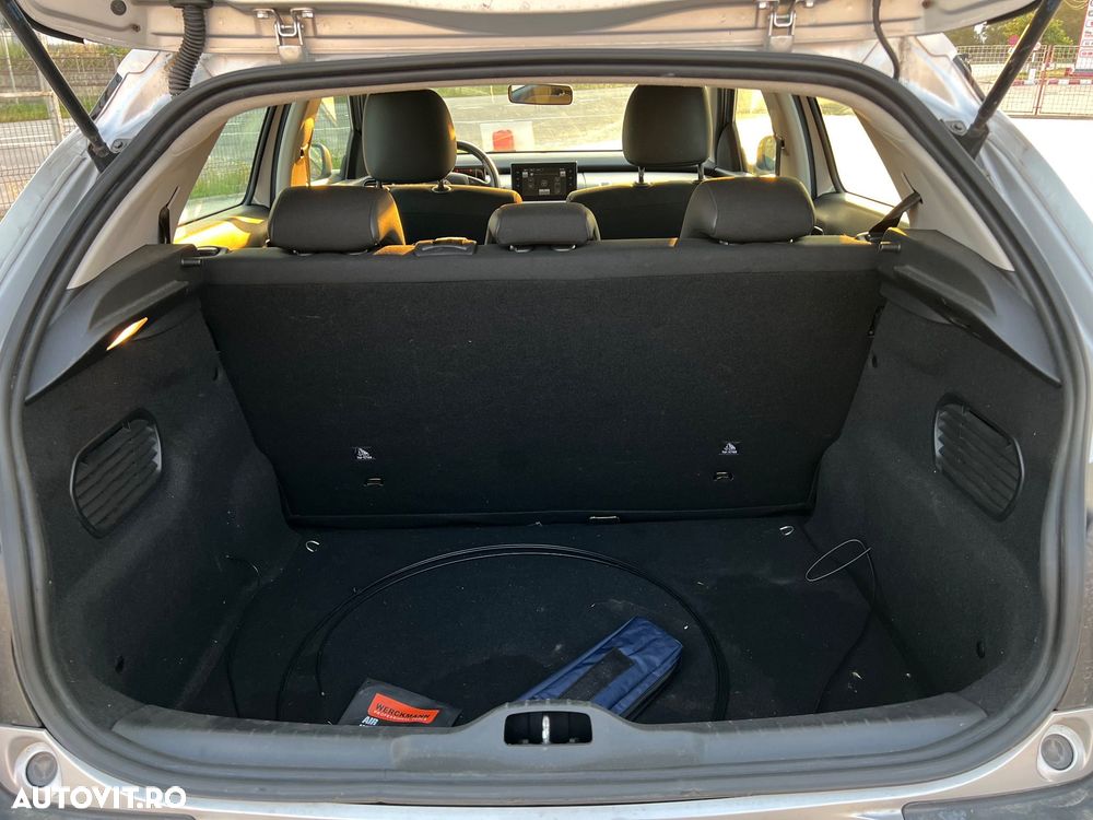 Citroën C4 Cactus - 10