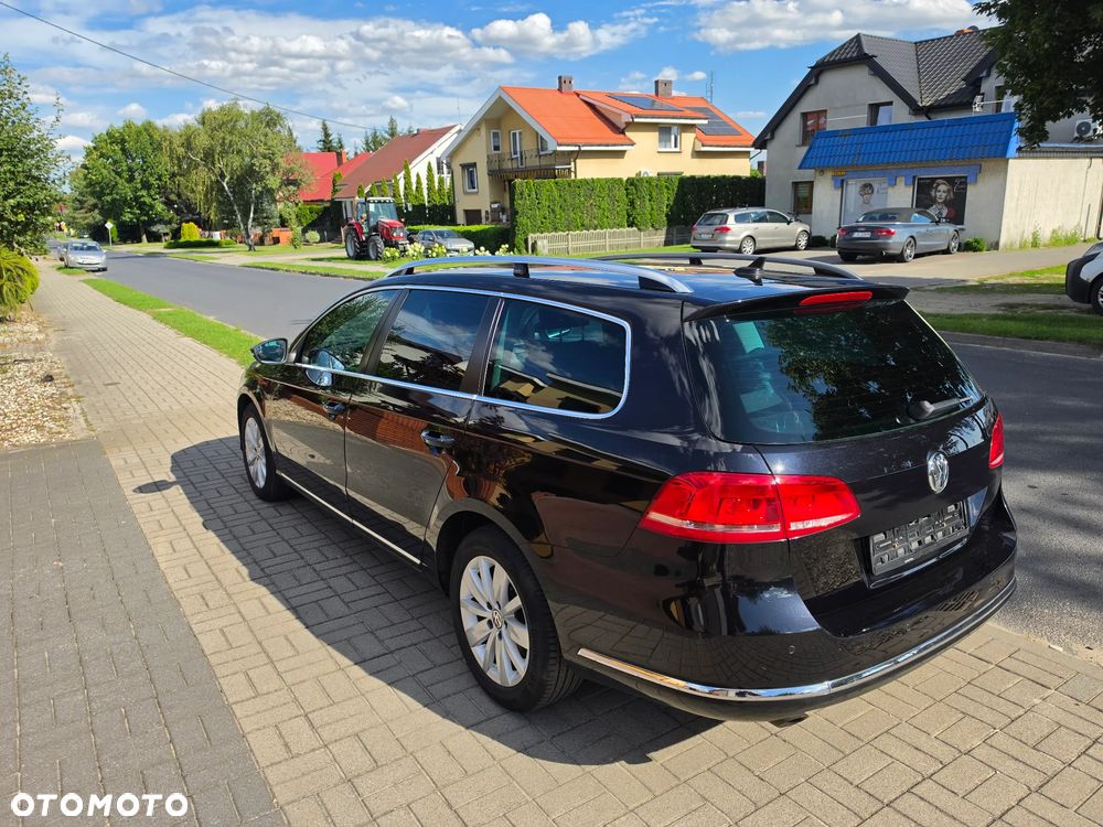Volkswagen Passat 1.6 TDI BlueMotion Technology Highline - 3
