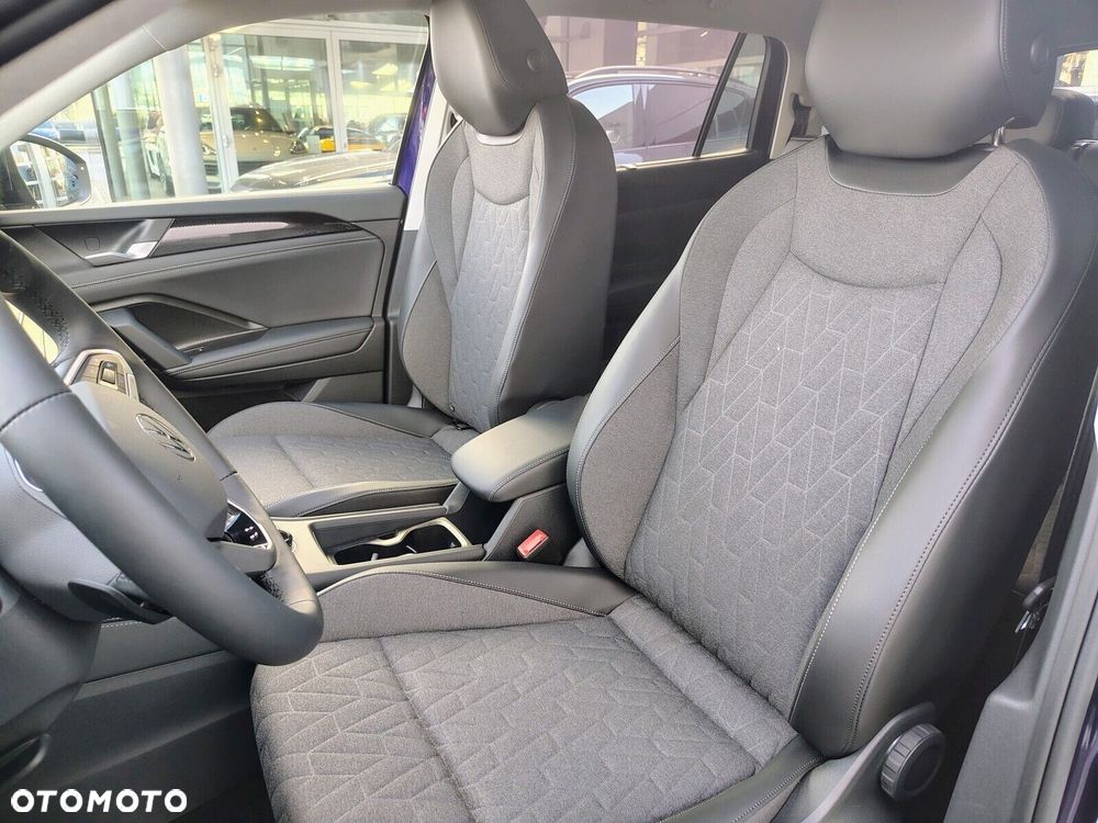 Volkswagen Tayron 1.5 eTSI mHEV Life Plus DSG - 18