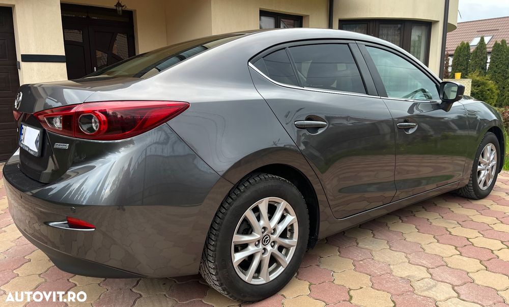 Mazda 3 G120 Attraction - 4