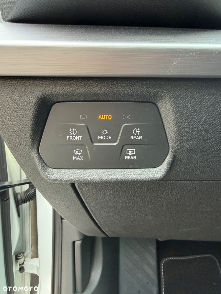 Seat Leon 1.5 eTSI FR DSG - 26