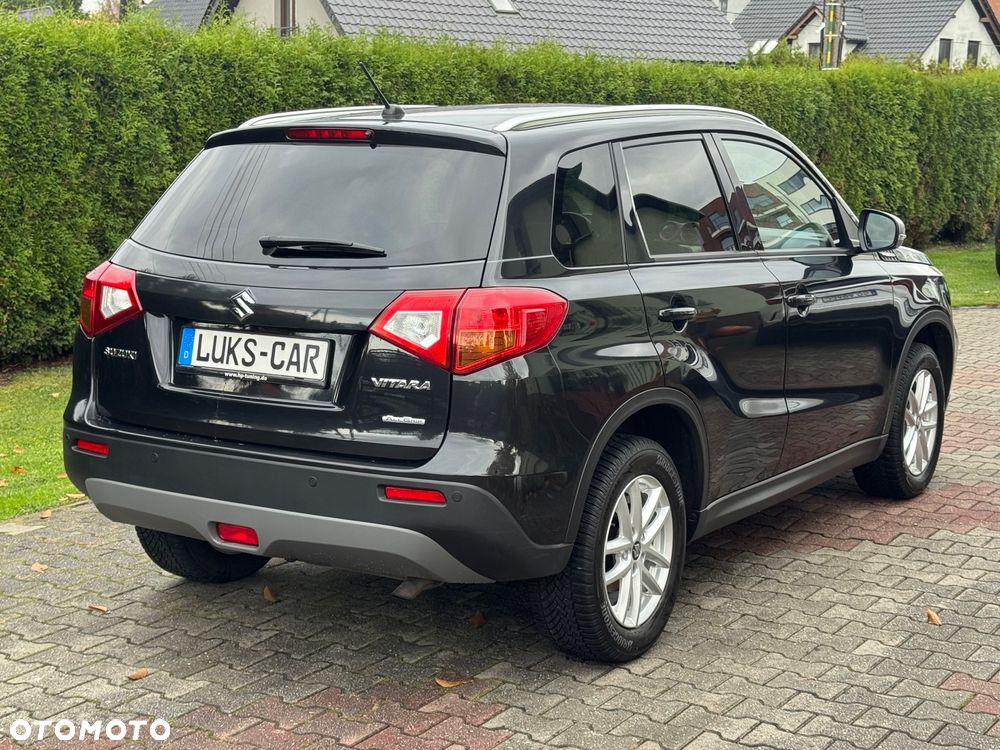 Suzuki Vitara - 40