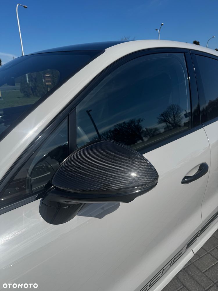 Porsche Cayenne - 22