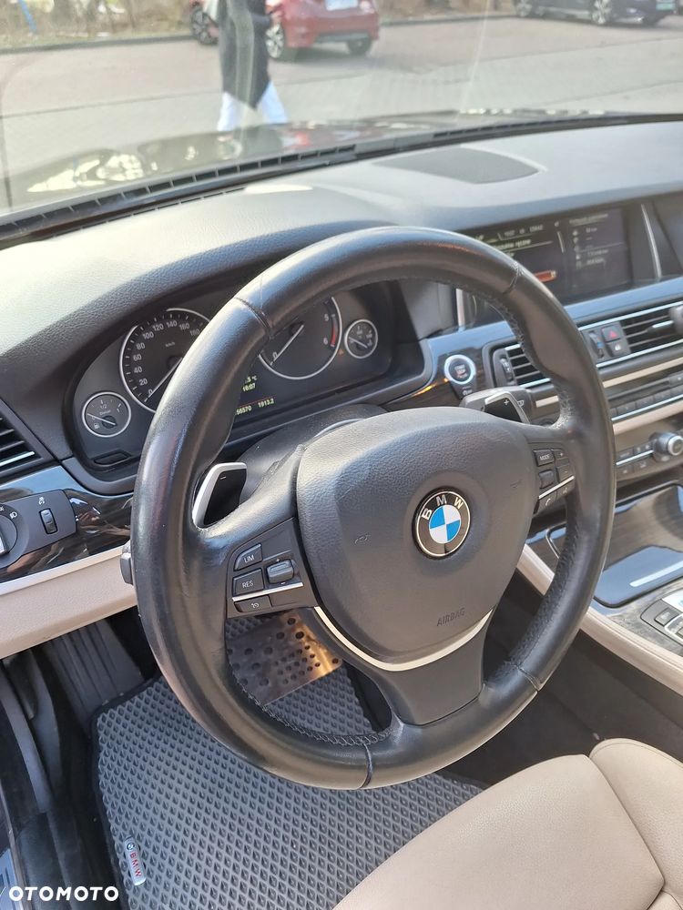 BMW Seria 5 520d xDrive Luxury Line - 40