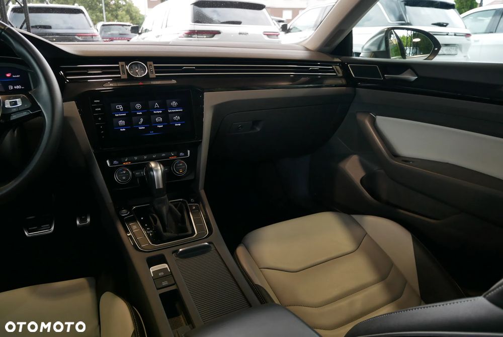 Volkswagen Arteon 2.0 TDI SCR 4Motion DSG Elegance - 20