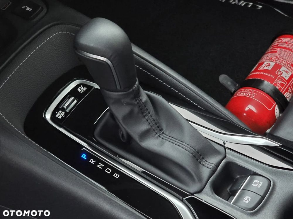 Toyota Corolla 1.8 Hybrid Style - 23