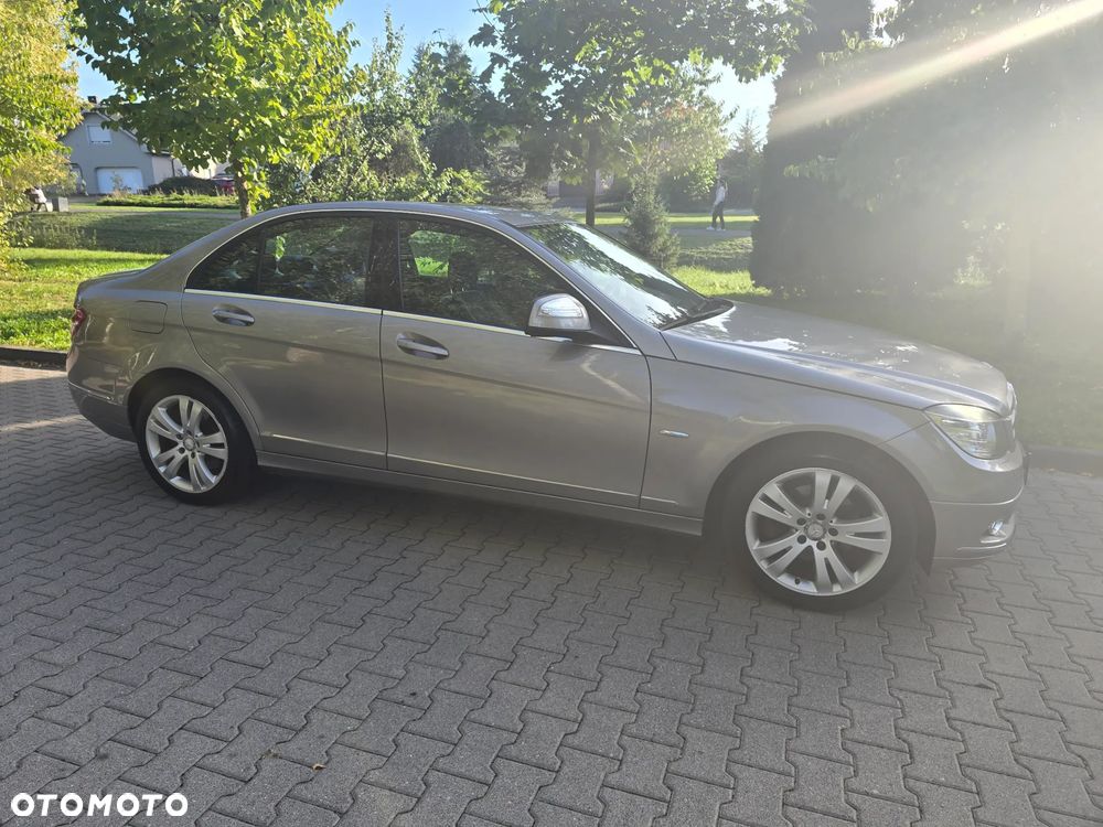Mercedes-Benz Klasa C 220 CDI DPF Automatik Elegance - 6