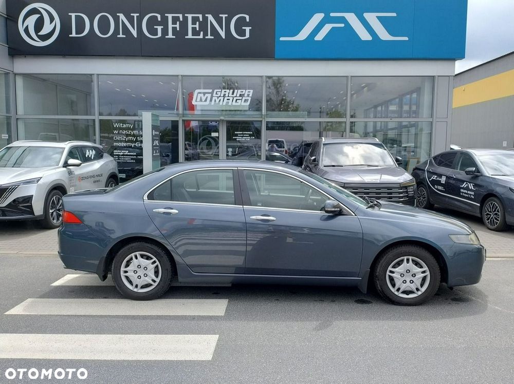 Honda Accord 2.0 Comfort - 2