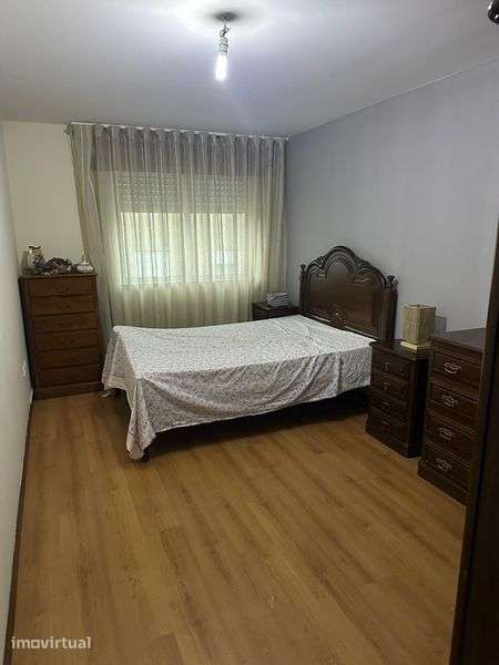 Arrenda se apartamento T3 - Grande imagem: 4/9