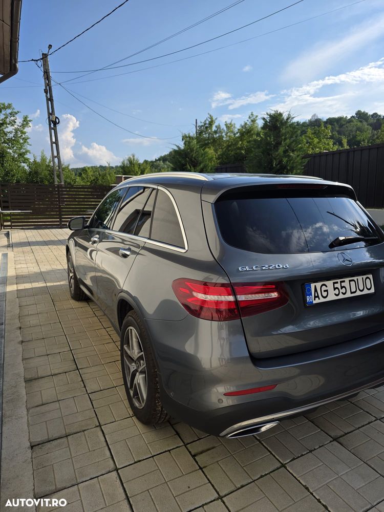 Mercedes-Benz GLC - 4