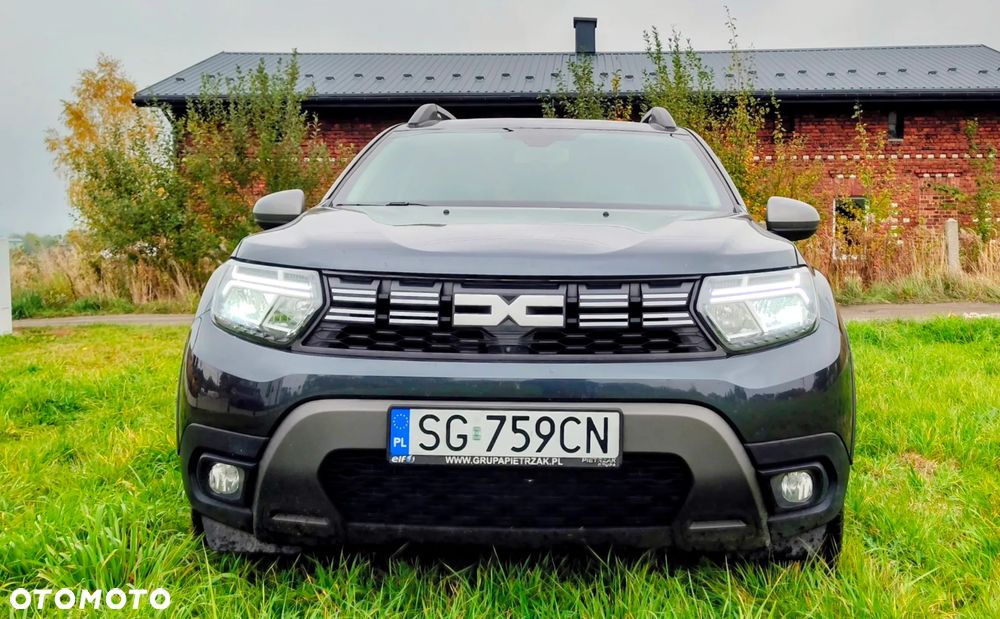 Dacia Duster 2023 photo 2