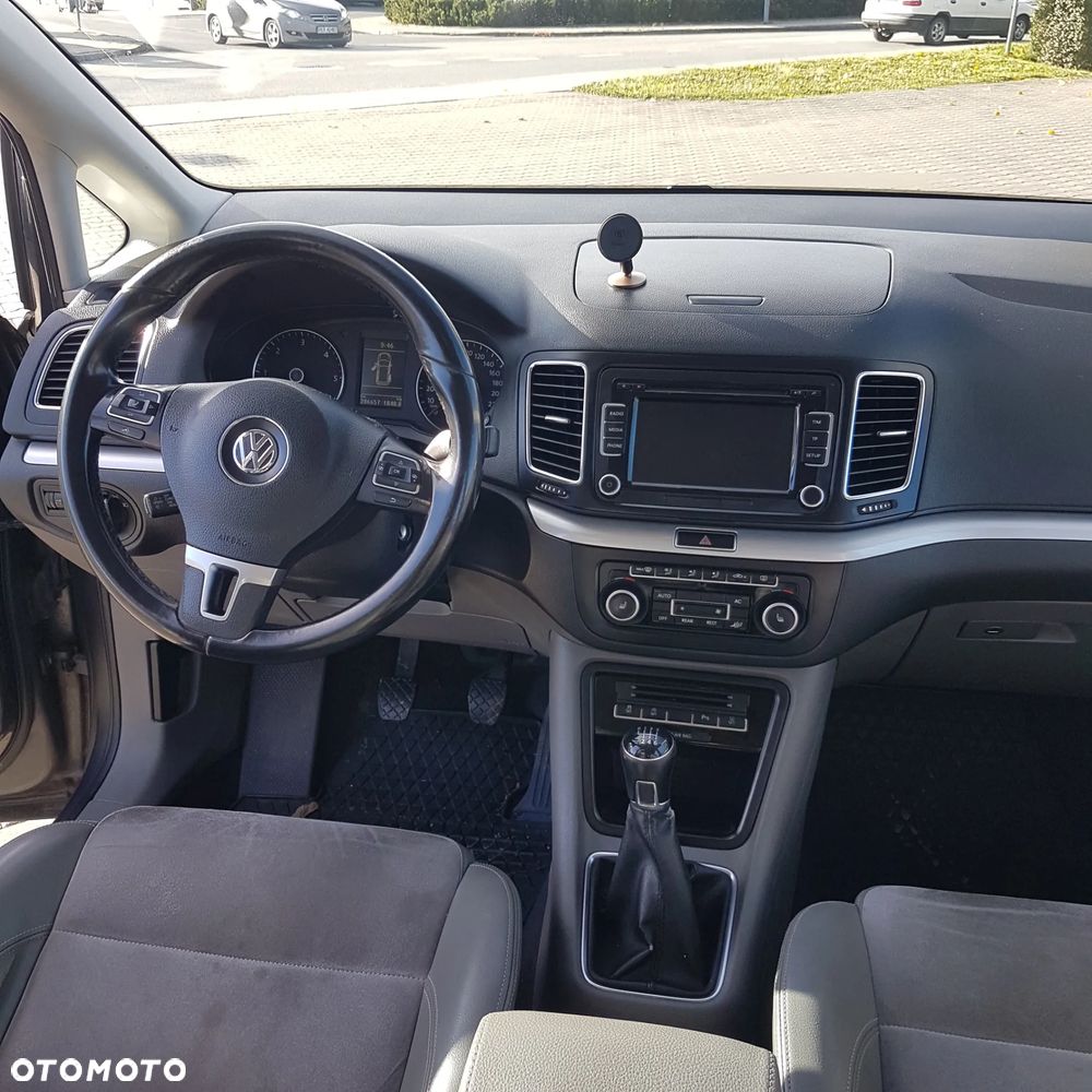 Volkswagen Sharan 2.0 TDI Comfortline - 9