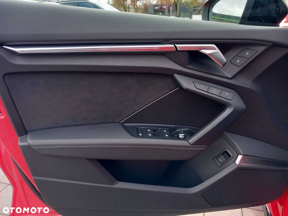 Audi S3 Limousine - 24