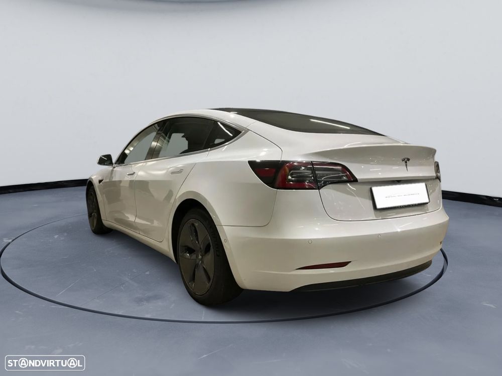 Tesla Model 3 Standard Range Plus RWD - 3