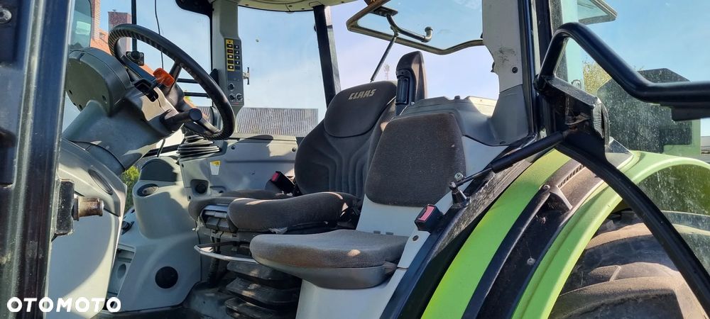 Claas ARION 410 - 10