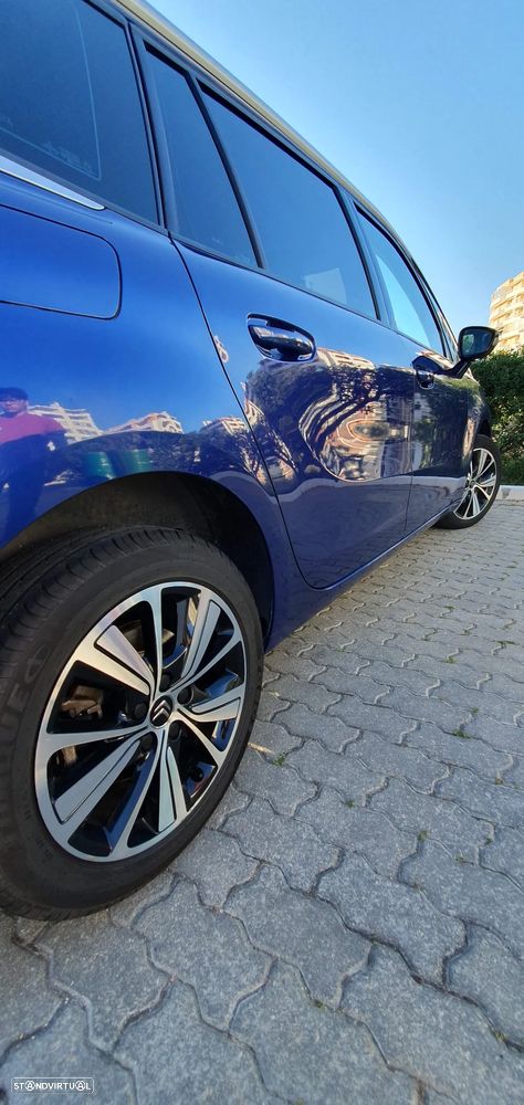 Citroën C4 Picasso - 11