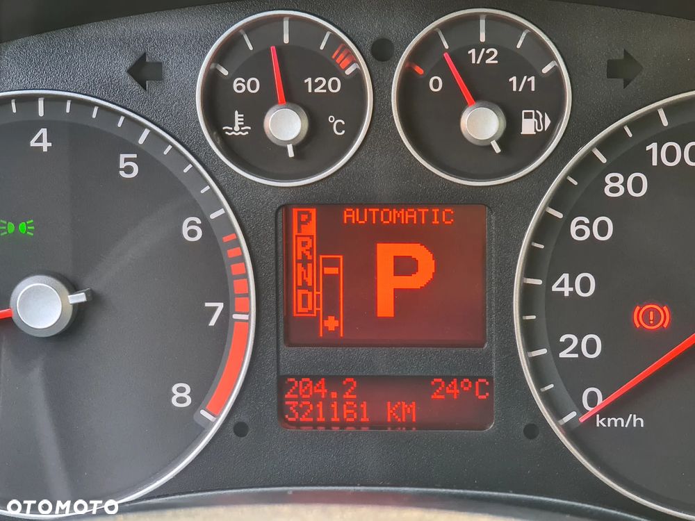 Ford Focus 1.6 16V Style - 11