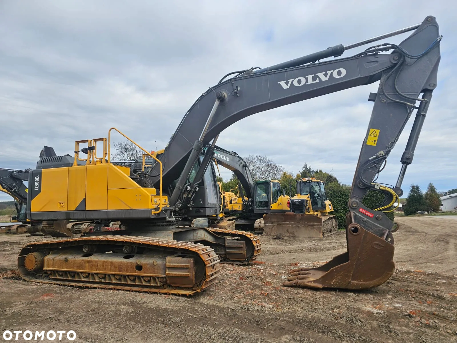 Volvo EC300EL - 8