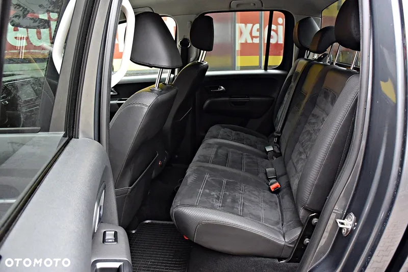 Volkswagen Amarok 3.0 V6 TDI 4Mot Highline - 16