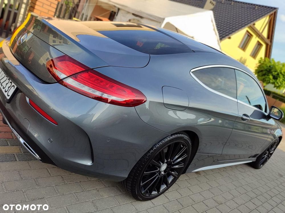 Mercedes-Benz Klasa C 220 CDI DPF (BlueEFFICIENCY) - 9