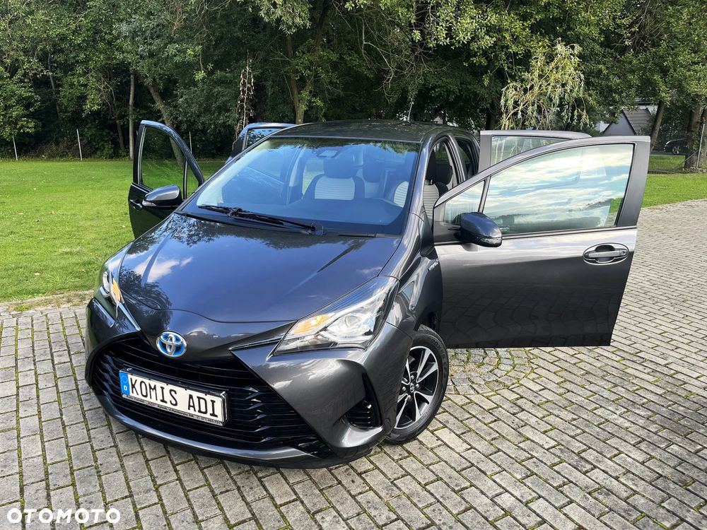 Toyota Yaris ver-hybrid-1-5-vvt--i-comfort - 2