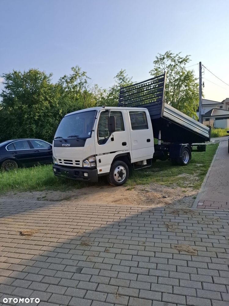 Isuzu NPR 3.0 - 2
