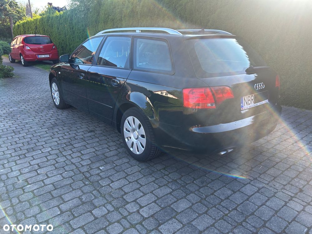 Audi A4 Avant 2.0 TDI DPF - 6