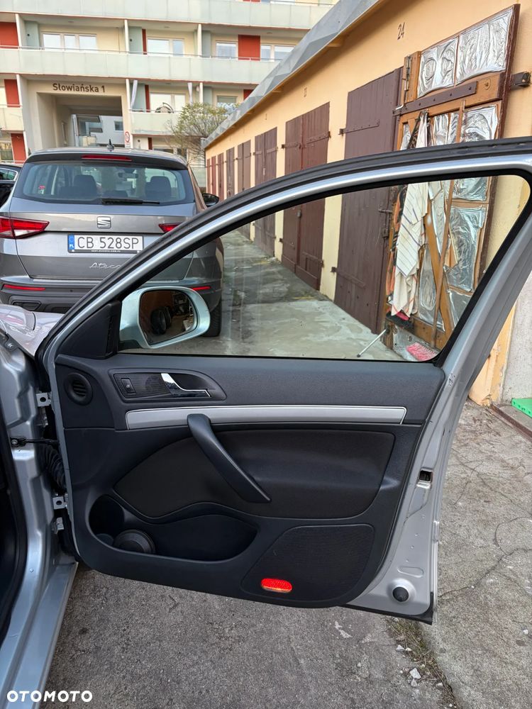 Skoda Octavia 1.8 TSI Family Plus - 18