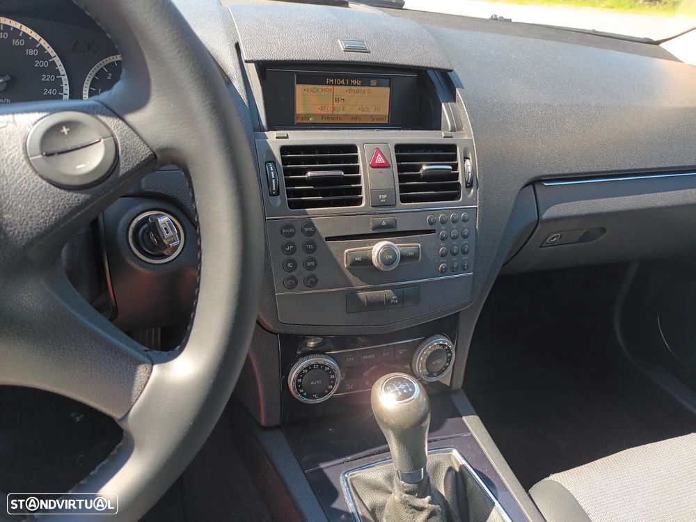 Mercedes-Benz C 200 Station CDI DPF BlueEFFICIENCY Avantgarde - 3