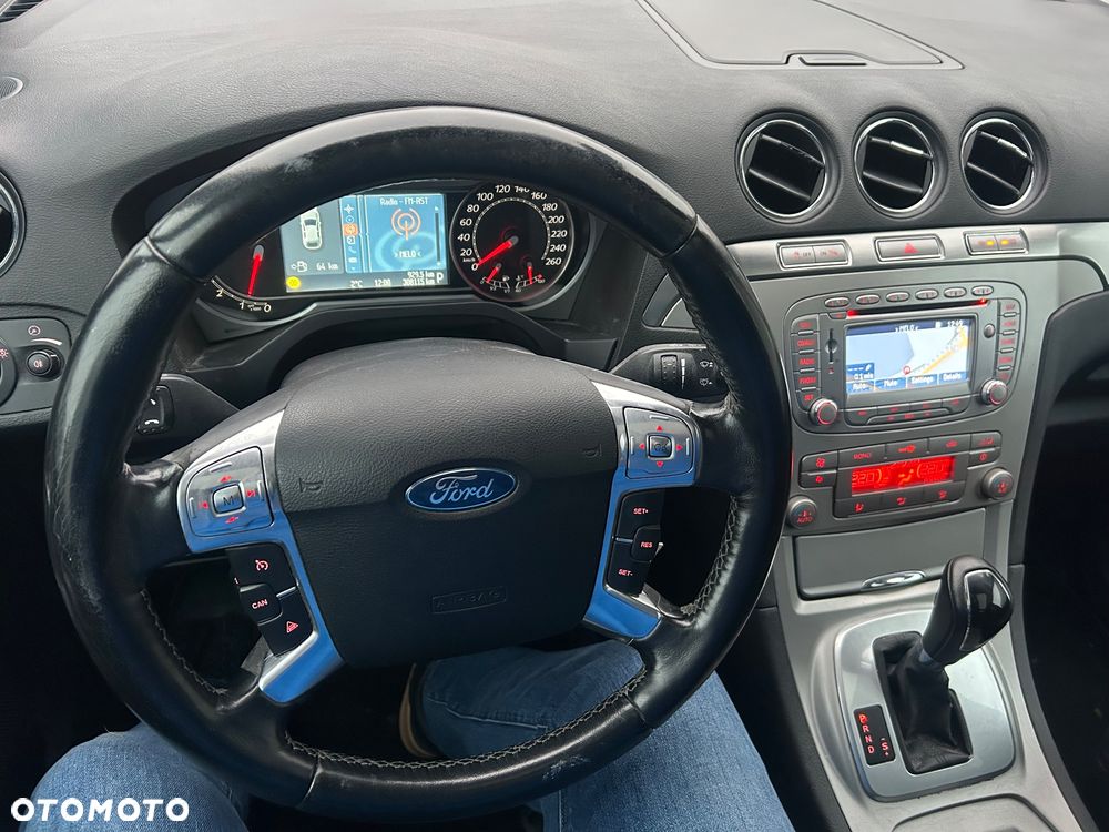 Ford Galaxy 2.3 Ambiente - 18