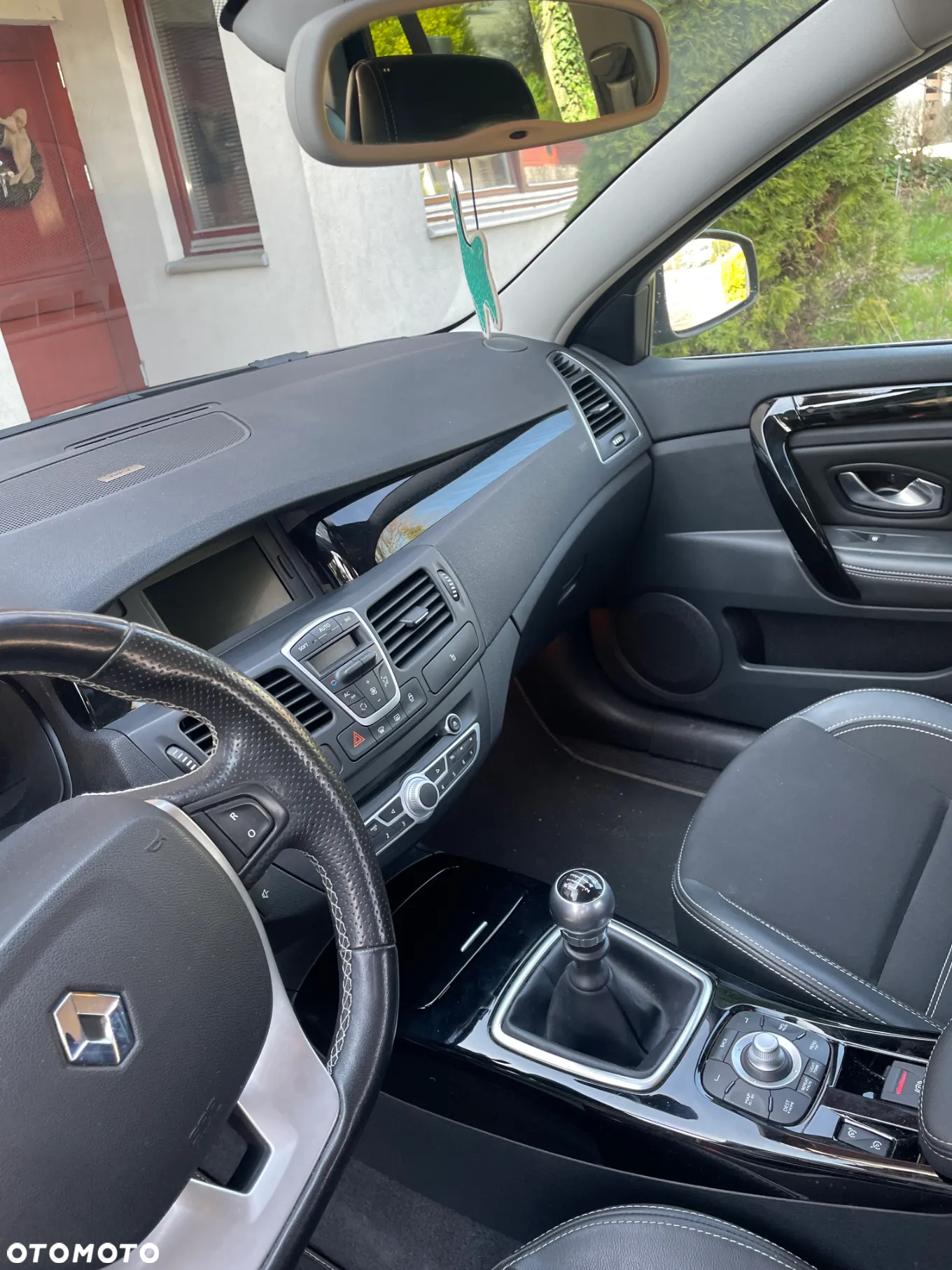 Renault Laguna dCi 110 FAP Bose Edition - 12