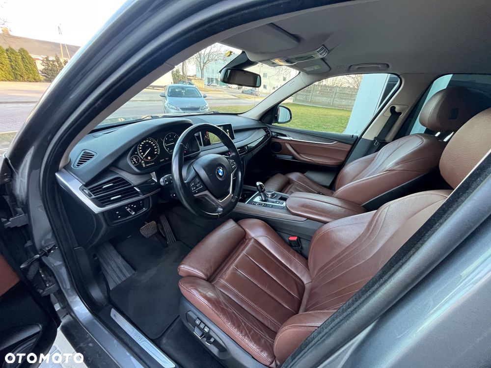 BMW X5 xDrive25d - 24