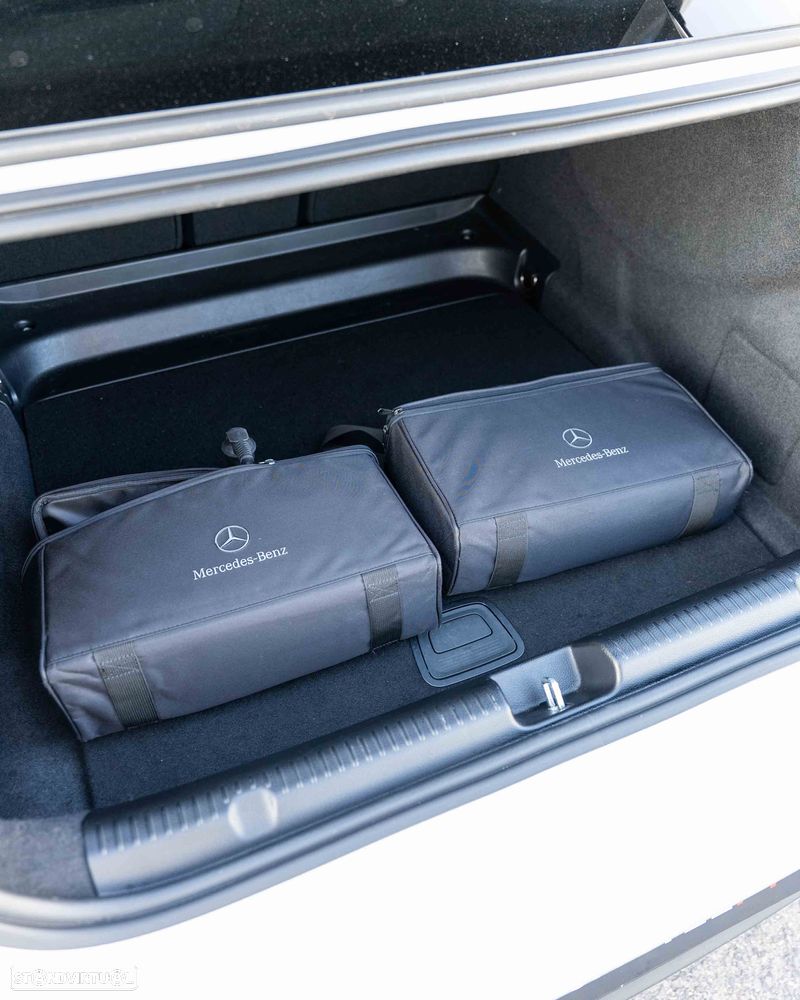 Mercedes-Benz EQE 350 - 40