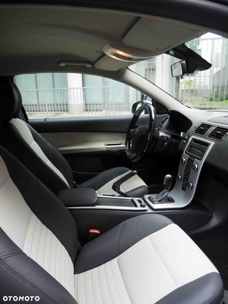 Volvo C30 2.0 Kinetic - 9