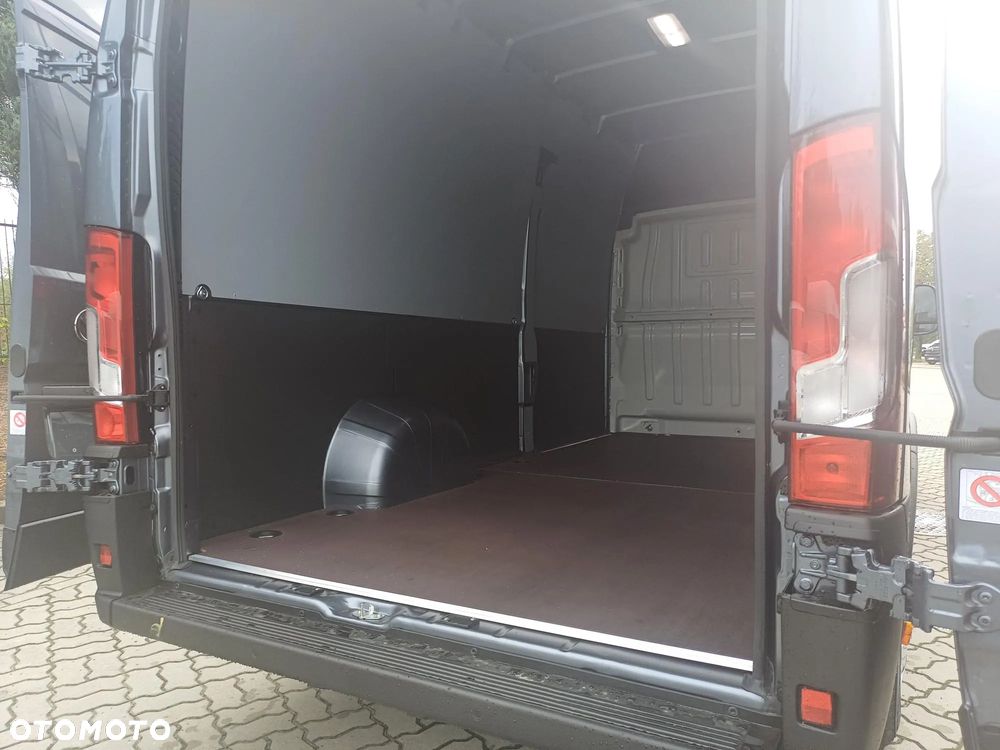 Toyota Proace Max - 16