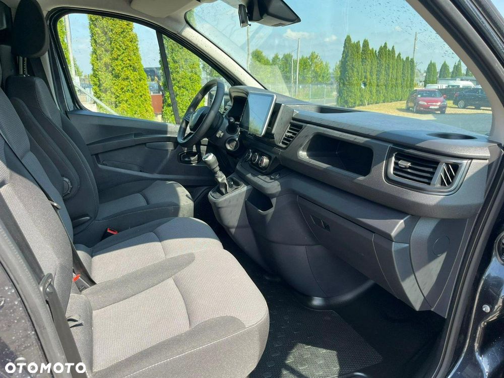 Renault Trafic - 9