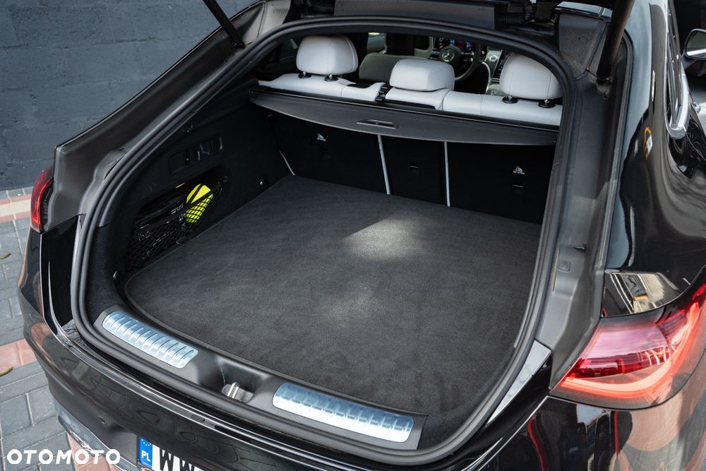 Mercedes-Benz GLC 220 d mHEV 4-Matic AMG Line - 28