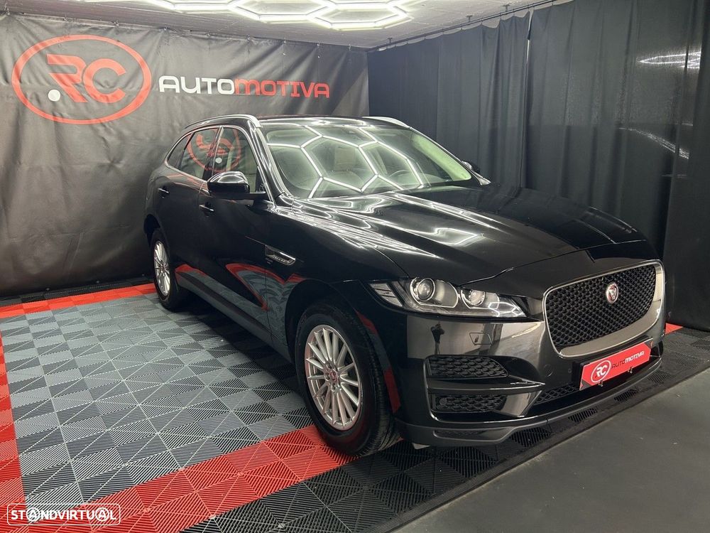 Jaguar F-Pace 2.0 i4D Portfolio Aut. - 2