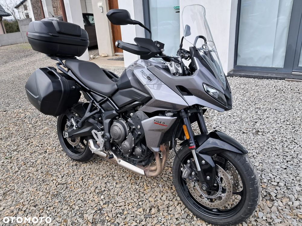 Triumph Tiger - 12